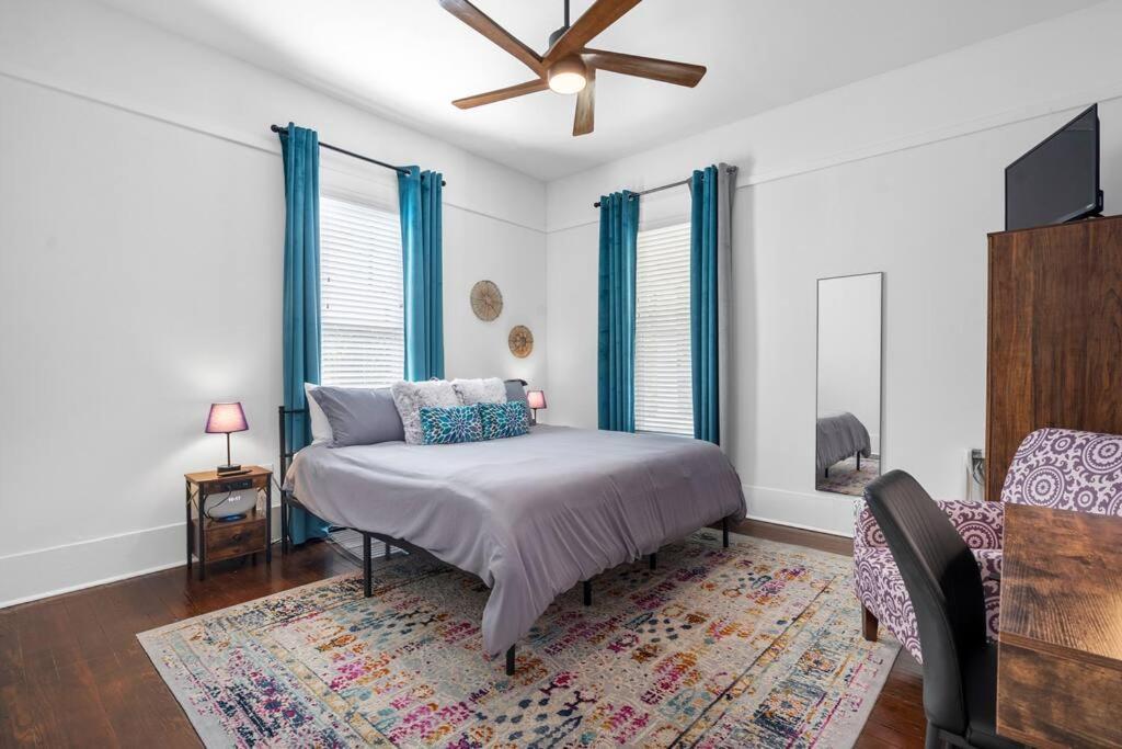 Vineyard Cottage-Pet Friendly & Walk To Oaklawn! Hot Springs Kültér fotó
